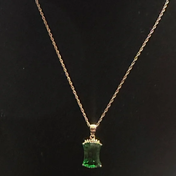 Helenite Phoenix Pendant• Mt St Helen’s Ash Stone - Picture 2 of 4